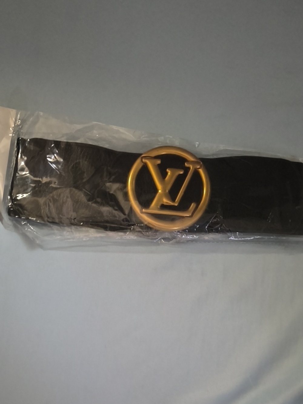 Louis Vuitton Black Leather Belt with Gold LV Circle Buckle